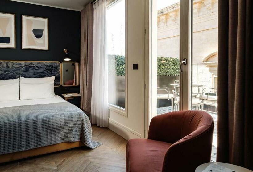 سوییت لوکس, The Cumberland By Neu Collective