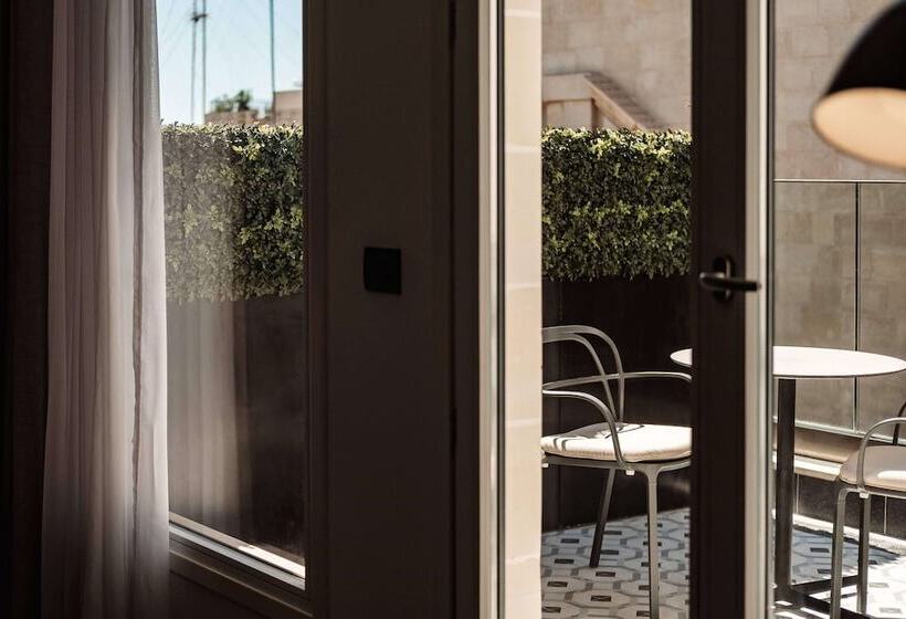 سوییت لوکس, The Cumberland By Neu Collective