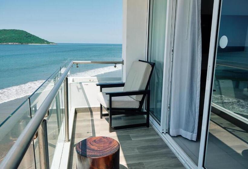 סוויטת דלוקס נוף לים, The Inn At Mazatlan