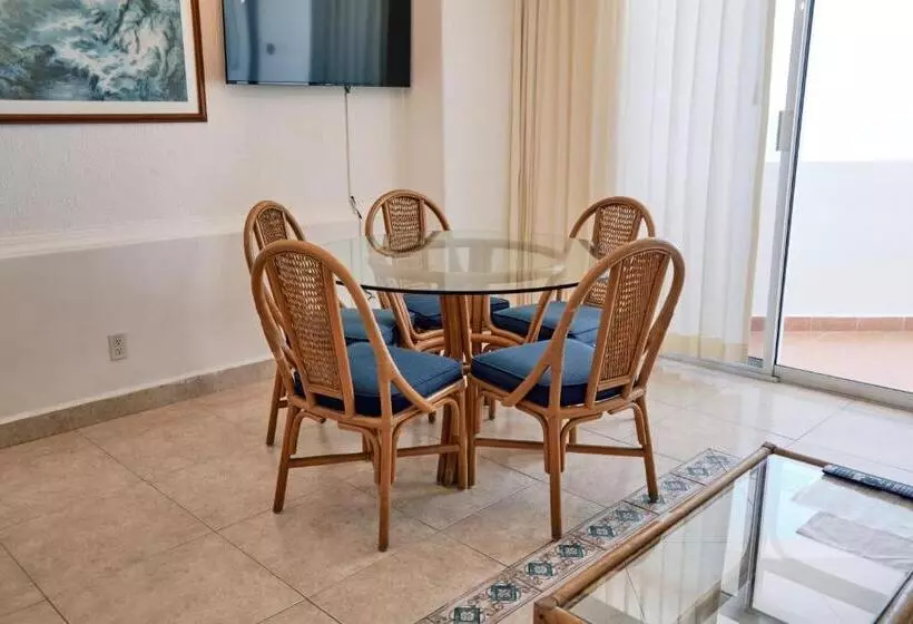 オーシャンビュースイート, Sunvivia by Fiesta Americana Mazatlán