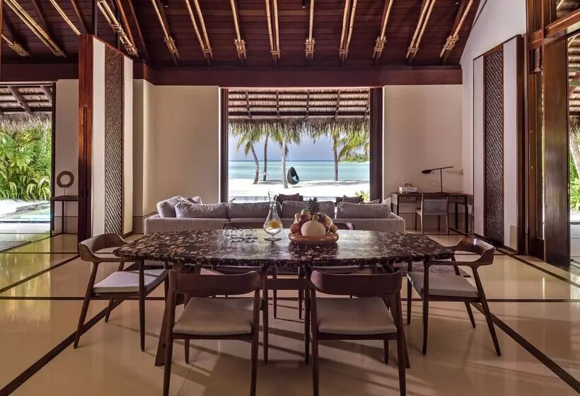 ویلای 1 خوابه, One&only Reethi Rah
