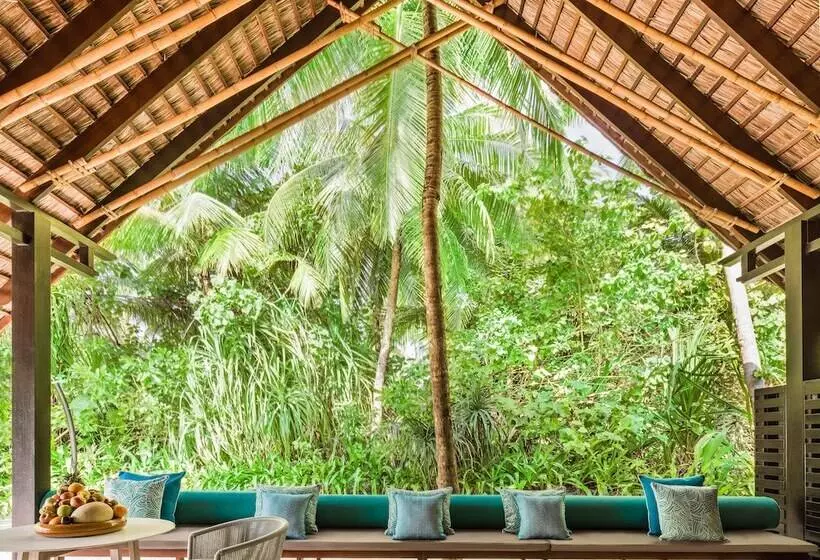 ویلای 2 خوابه, One&only Reethi Rah