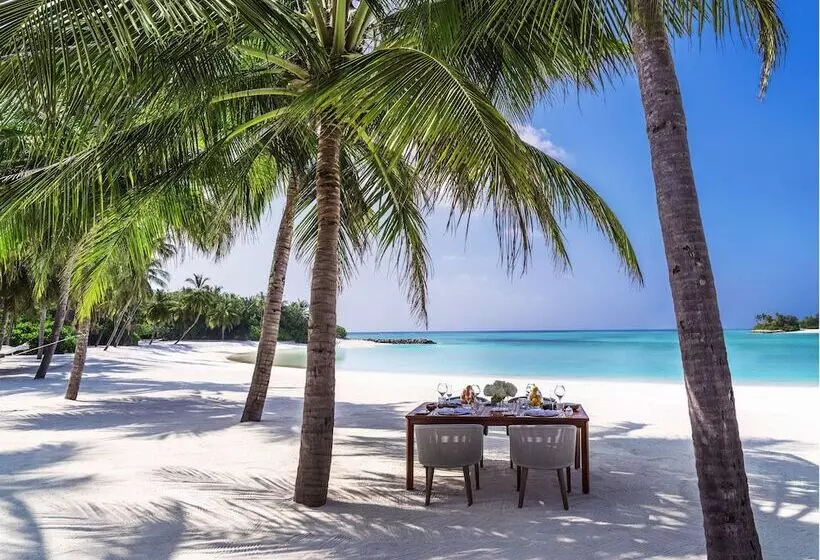 ویلای 2 خوابه, One&only Reethi Rah