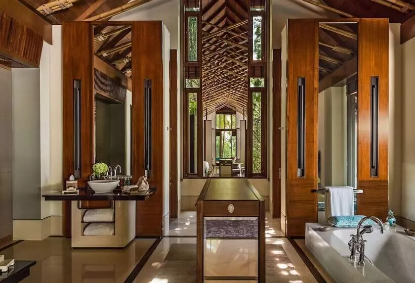 ویلای 2 خوابه, One&only Reethi Rah