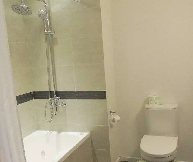 キングサイドベッドのスタンダードワンルーム, 136 On Bealey Motel