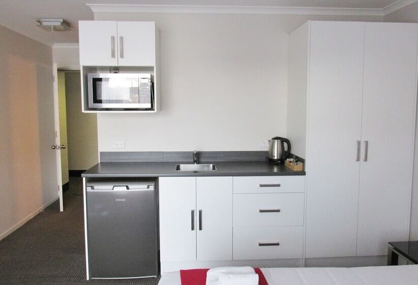 Standard-studio King-vuode, 136 On Bealey  Motel