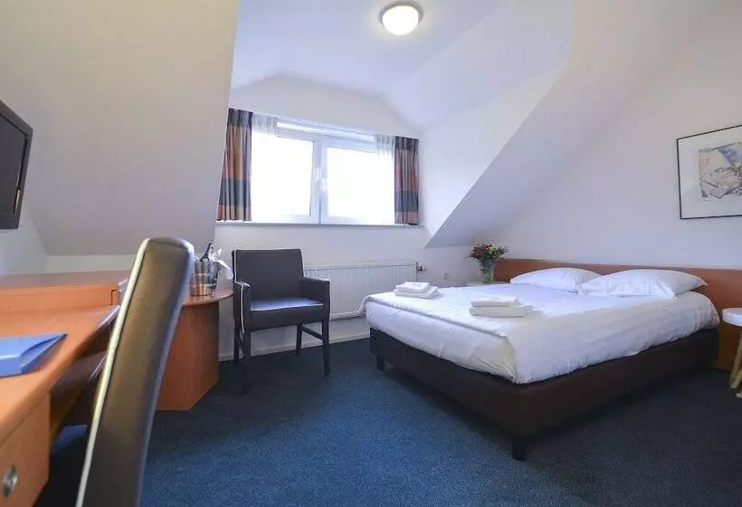 Basic-huone, Fletcher Landhotel Bosrijk Roermond