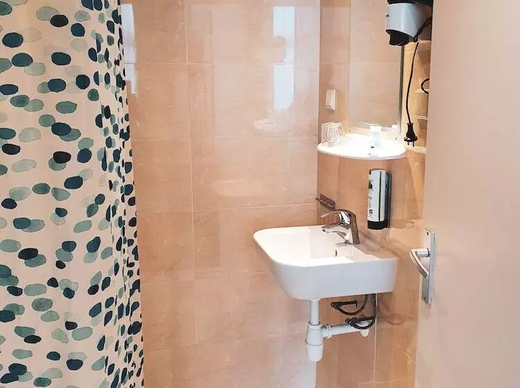 Standard Yhden Hengen Huone, Aadam Hotel Wilhelmina