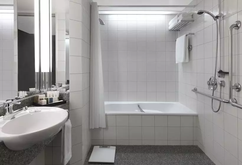 ２ダブルベッドのスタンダードルーム, Crowne Plaza Auckland, An Ihg