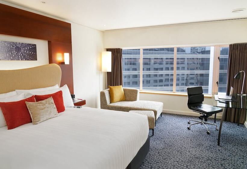 스탠다드 룸 더블 침대 도시 전망, Crowne Plaza Auckland, An Ihg