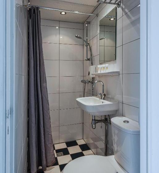 اتاق استاندارد یک نفره, Damsquare