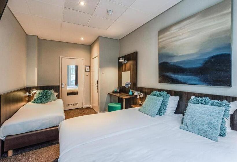 اتاق استاندارد سه نفره, Damsquare