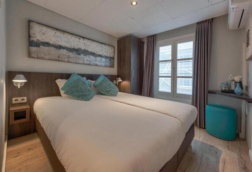 اتاق اکونومی, Damsquare