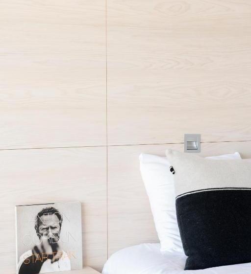 סוויטת ג'וניור נוף לים, De Milliano