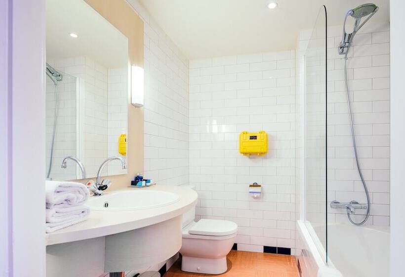 חדר סטנדרט, Delta