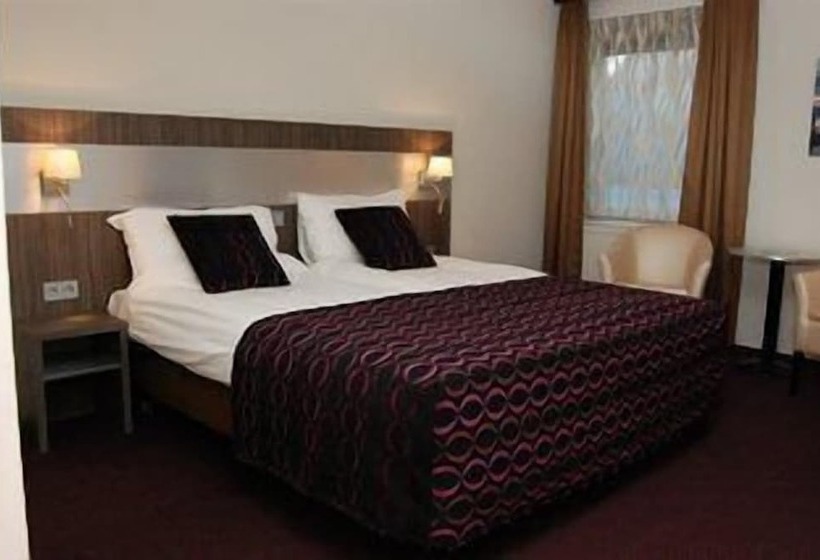 Номер Deluxe, Faber