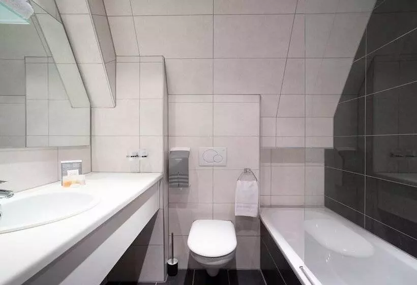 Standard Room, Grand Hotel Beatrix