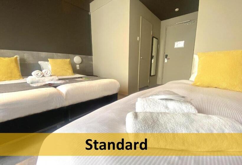 غرفة قياسية ثلاثية, Grand Hotel Central