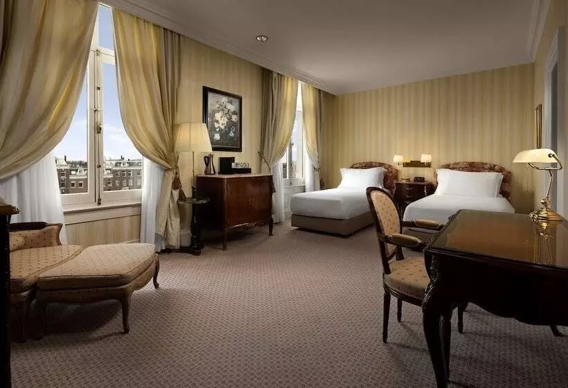 Premium room with river view, Intercontinental Amstel Amsterdam By Ihg