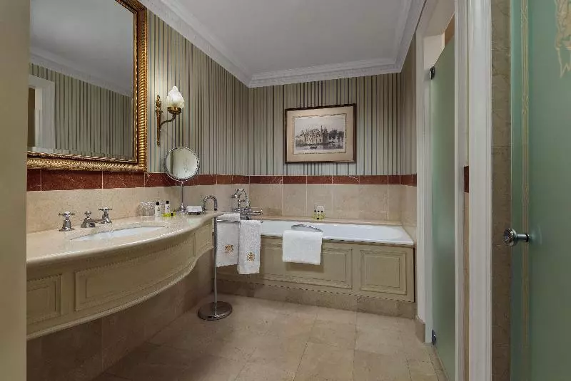 مجموعه ویستا شهر, Intercontinental Amstel Amsterdam By Ihg