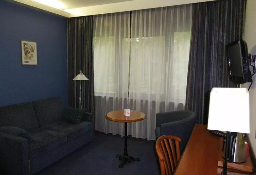 Standard Yhden Hengen Huone, Restaurant Landgoed Ekenstein