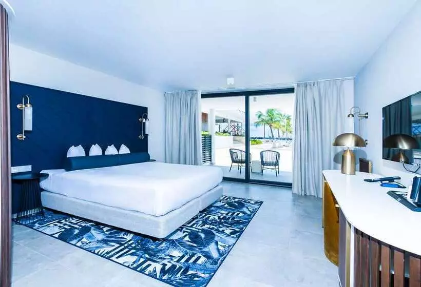 اتاق لوکس, Mangrove Beach Corendon Curacao Allinclusive Resort, Curio By Hilton