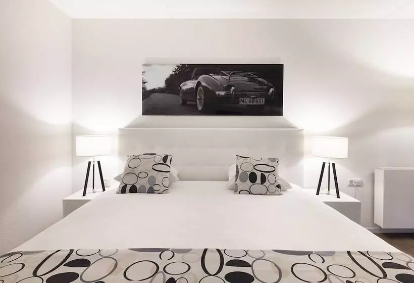 Superior room with lake view, Mitland