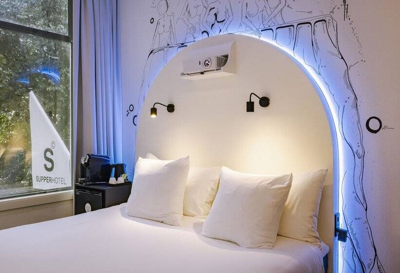 اتاق استاندارد, Supper