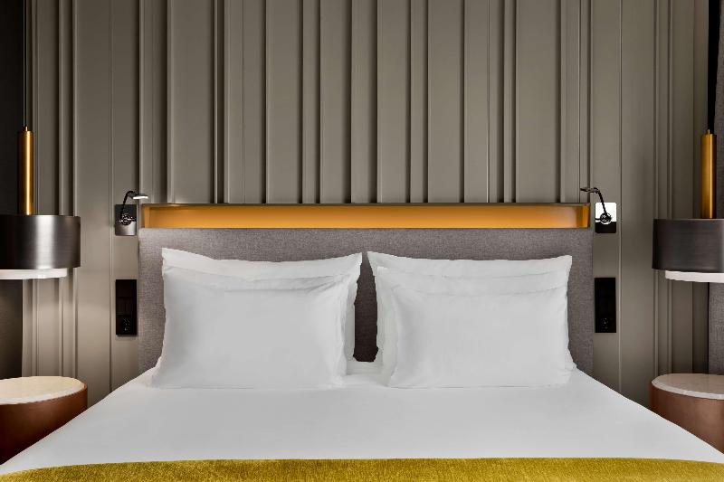 غرفة سوبيريور ثلاثية, NH Collection Amsterdam Flower Market