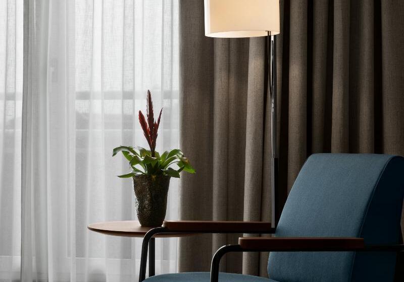 غرفة سوبيريور, NH Collection Amsterdam Flower Market