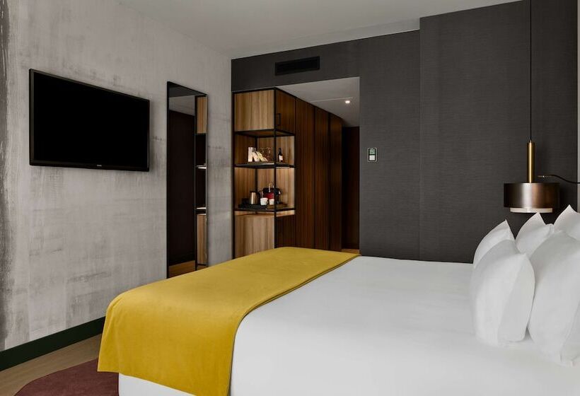 غرفة بريميوم مزودة بشُرفة, NH Collection Amsterdam Flower Market