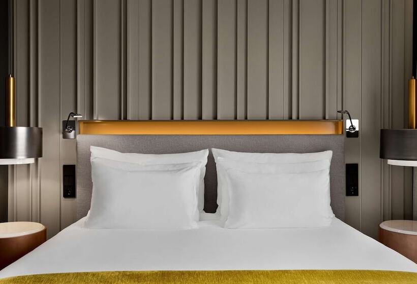 غرفة سوبيريور ثلاثية, NH Collection Amsterdam Flower Market