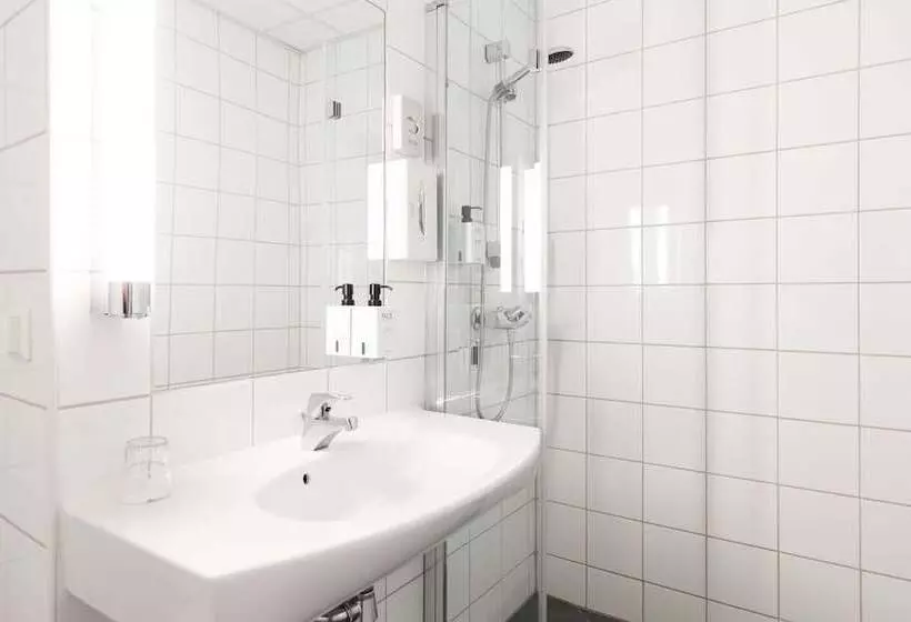 Standart Tek Kişilik Oda, Scandic Alexandra Molde