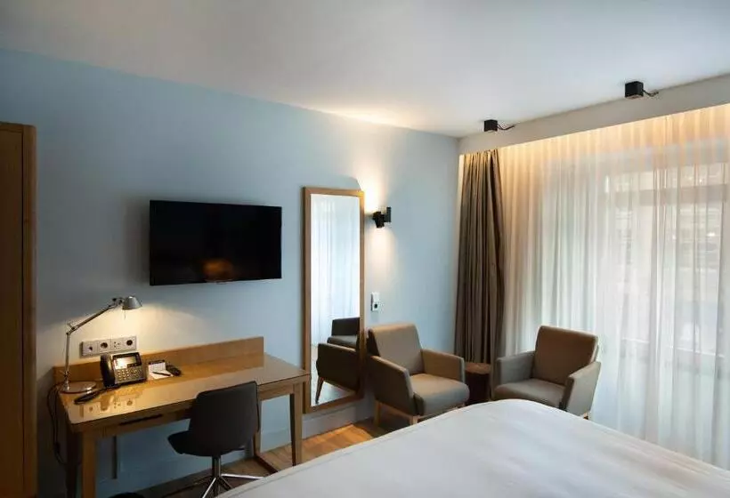 اتاق پرمیوم, Swissôtel Amsterdam