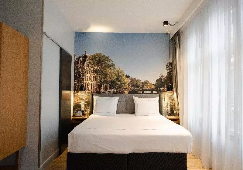Juniorsviitti Parveke, Swissôtel Amsterdam
