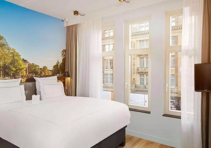 Juniorsviitti Parveke, Swissôtel Amsterdam