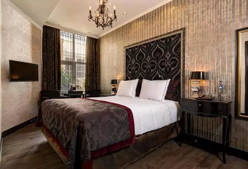 Standard Room, The Pavilions Amsterdam, The Toren