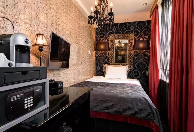 Standard Single Room, The Pavilions Amsterdam, The Toren