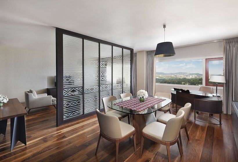 Президентский Люкс, Transcorp Hilton Abuja