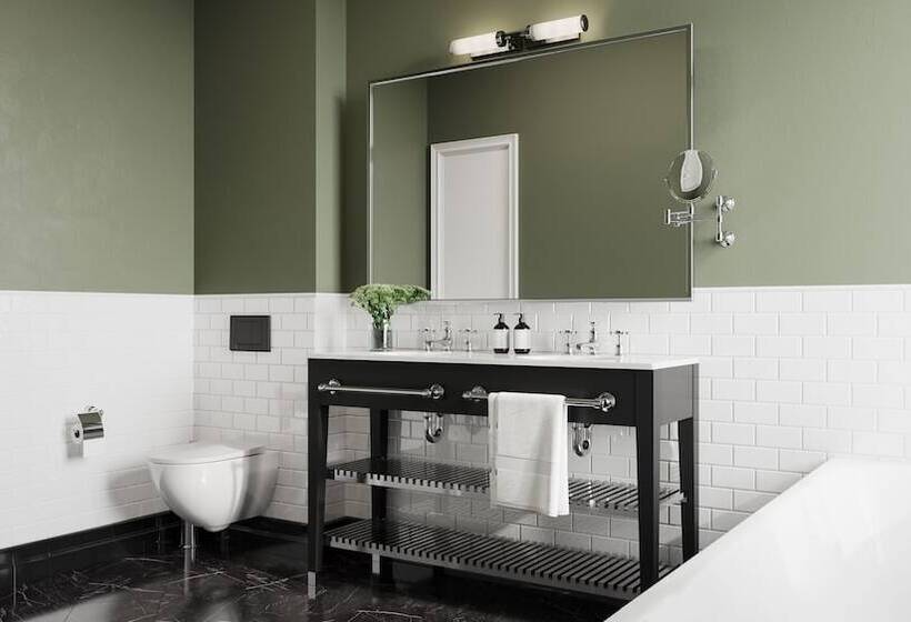 غرفة ديلوكس, Victoria