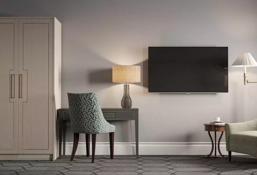 سوییت جونیور, Victoria