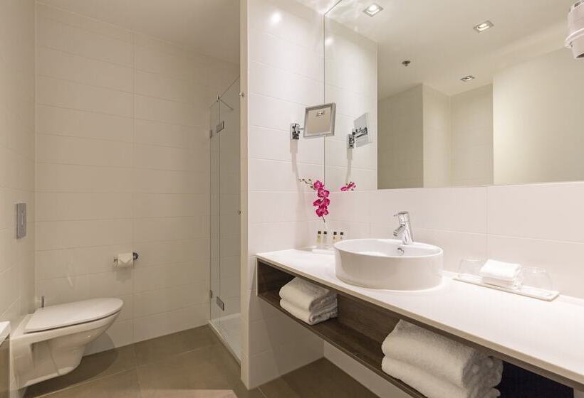 コンフォートルーム, Leonardo Royal Hotel Den Haag Promenade