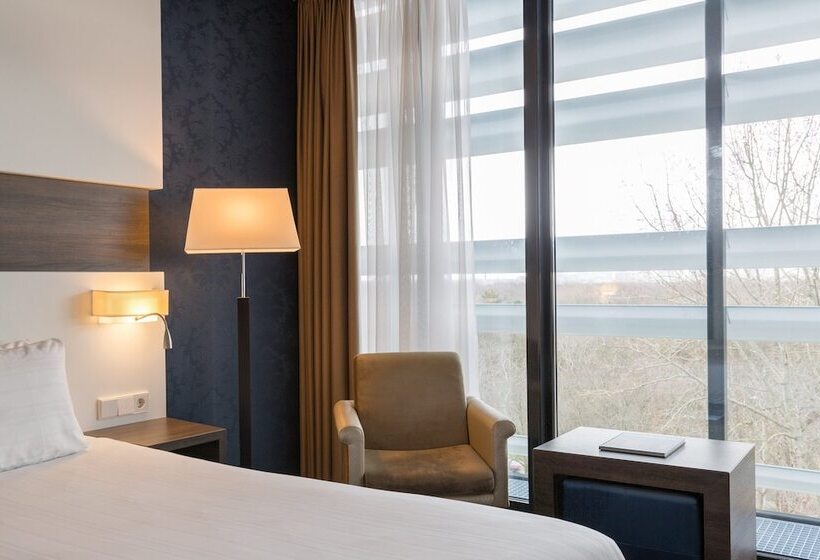コンフォートルーム, Leonardo Royal Hotel Den Haag Promenade