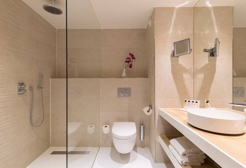 スーペリアールーム, Leonardo Royal Hotel Den Haag Promenade