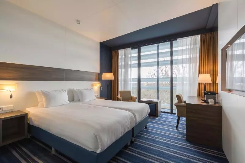 コンフォートルーム, Leonardo Royal Hotel Den Haag Promenade