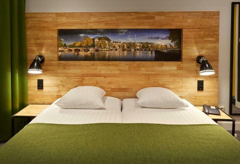 غرفة كومفورت, Nova