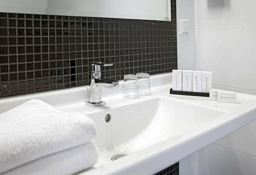 غرفة عائلية, Nova