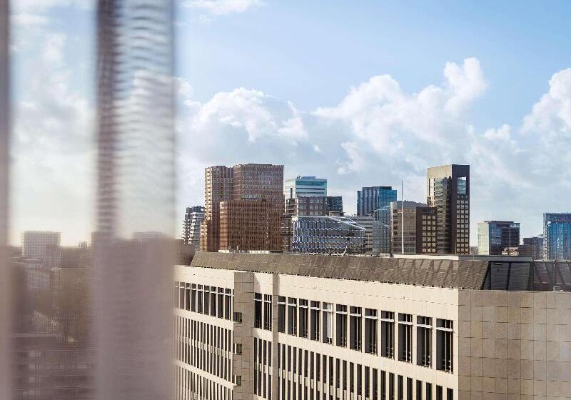 חדר אקזקיוטיב, Novotel Amsterdam City