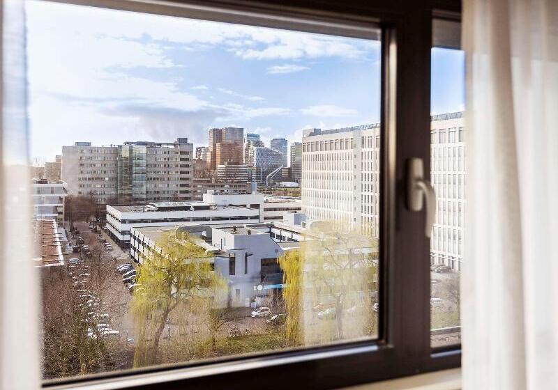 חדר אקזקיוטיב, Novotel Amsterdam City