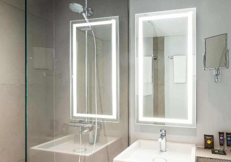 חדר סטנדרט לשלושה, Novotel Amsterdam City